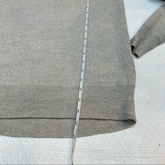 ARITZIA BABATON Deep V-Neck Grey Merino Wool Sweater Size XS - Picture 8 of 10